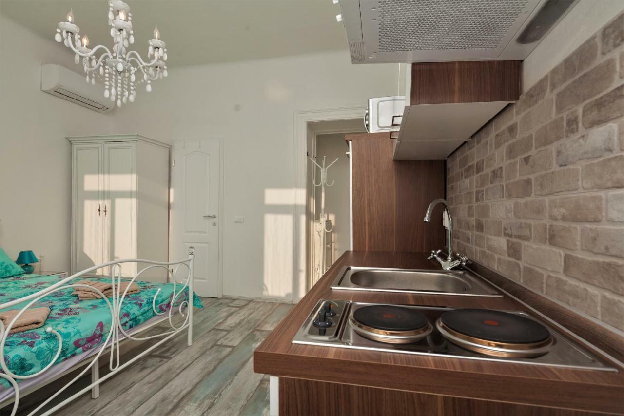 Main Square Apartments With Sea View PUY 외부 사진