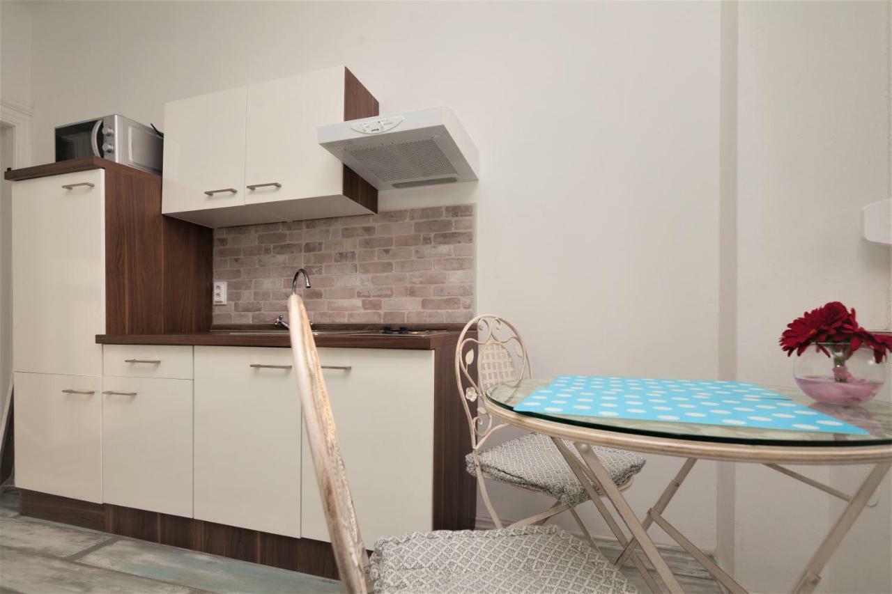 Main Square Apartments With Sea View PUY 외부 사진